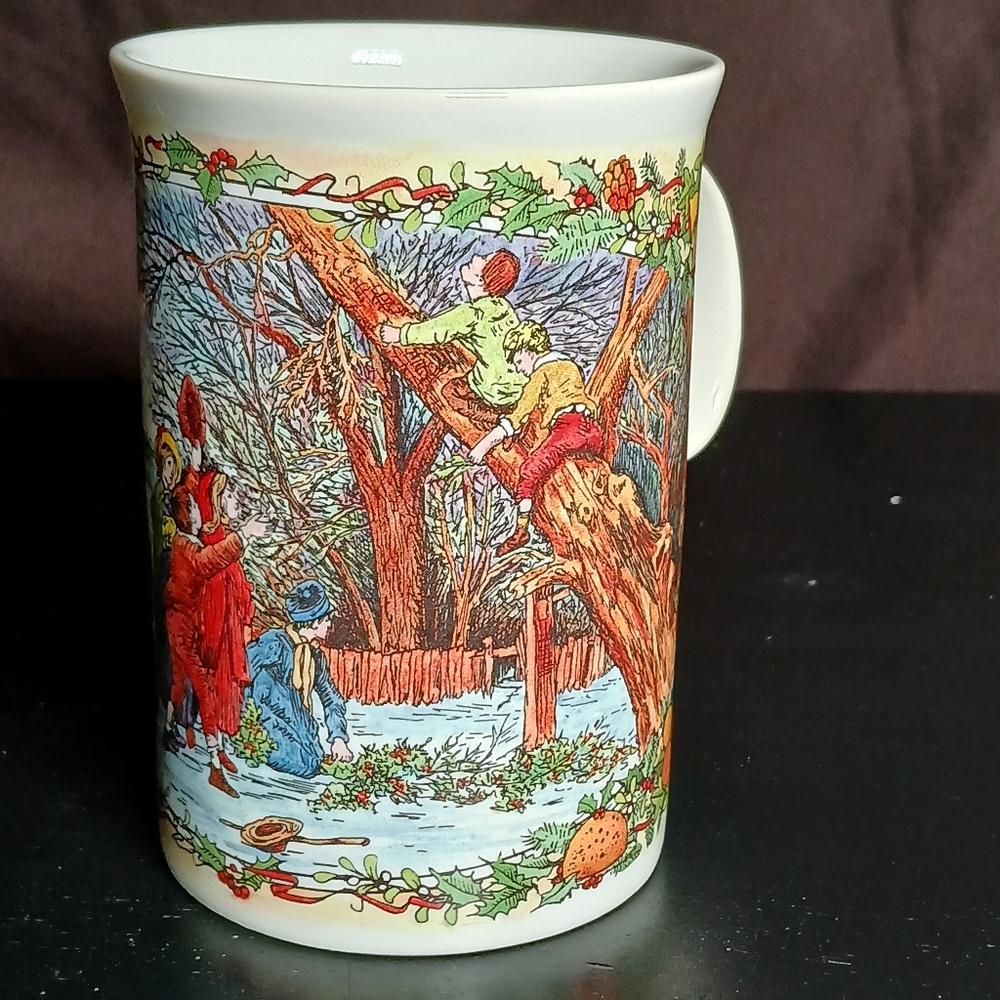 VTG Gathering Mistletoe Dunoon Coffee Mug Victorian Christmas Santa Scotland